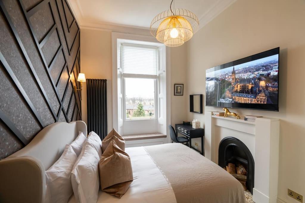 The Devonshire Suite - Your 5 Star West End Stay! Glasgow Eksteriør billede